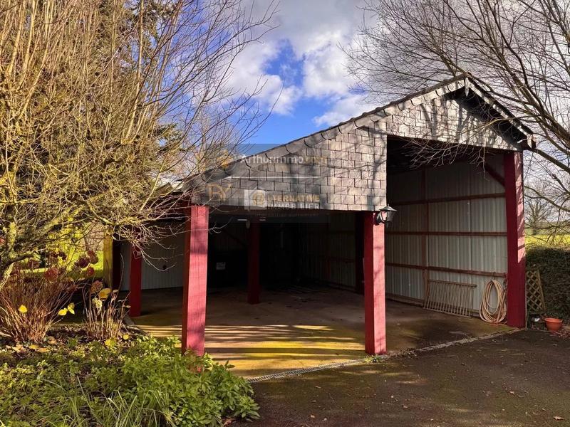 Maison - 181 m² - 7 pièces