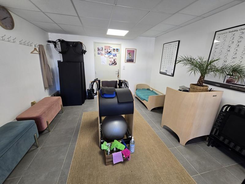 Local d'activités - 102 m²