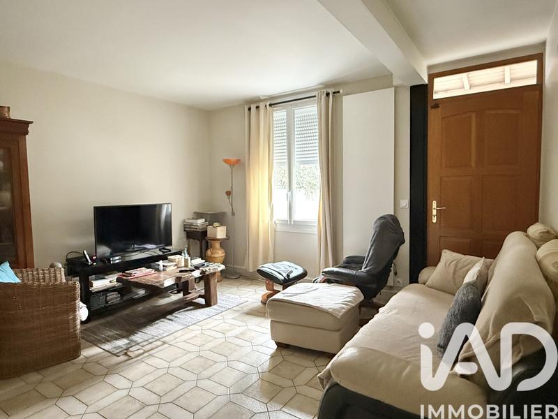 Maison - 121 m² - 5 pièces