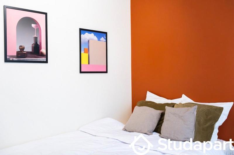 Chambre - 9 m² - 1 pièce