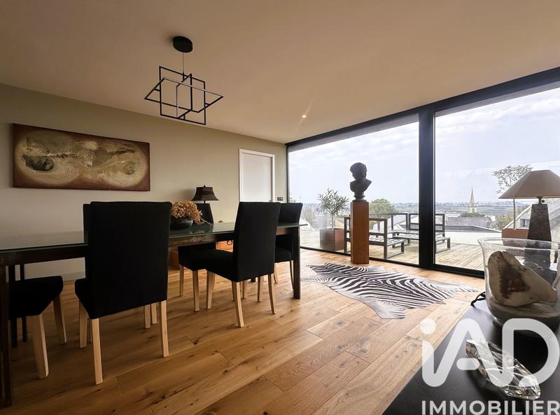 Maison de maîtres - 202 m² - 6 pièces