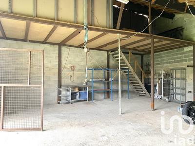 Maison - 250 m² - 11 pièces