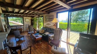 Maison - 144 m² - 6 pièces