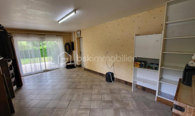 Pavillon - 210 m² - 8 pièces