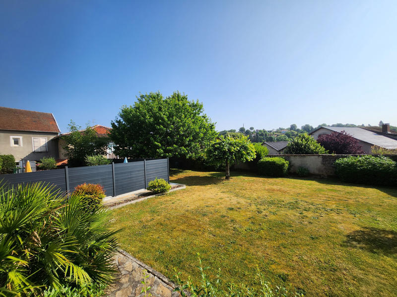 Maison - 95 m² - 5 pièces