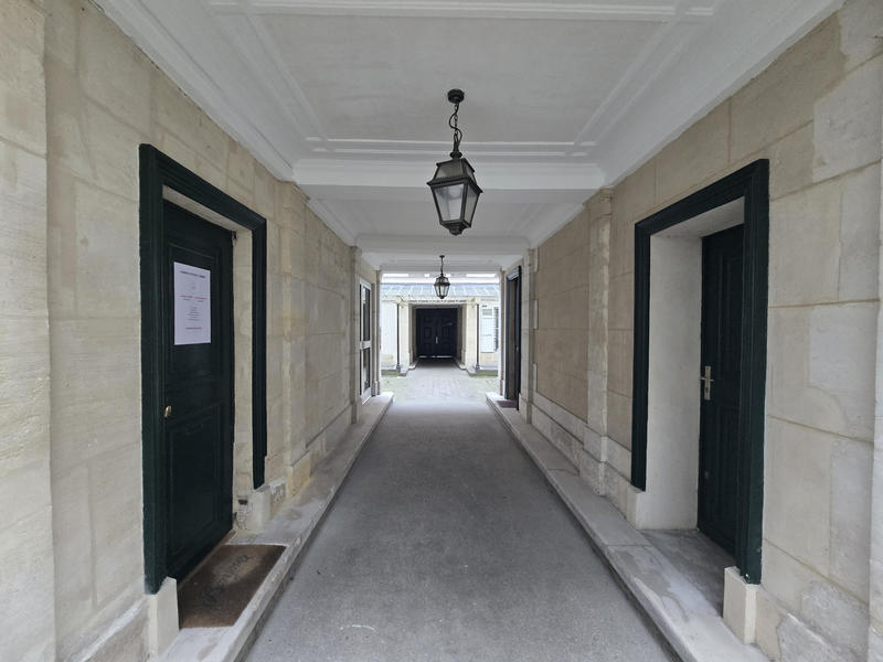 Bureau - 37 m² - 4 pièces