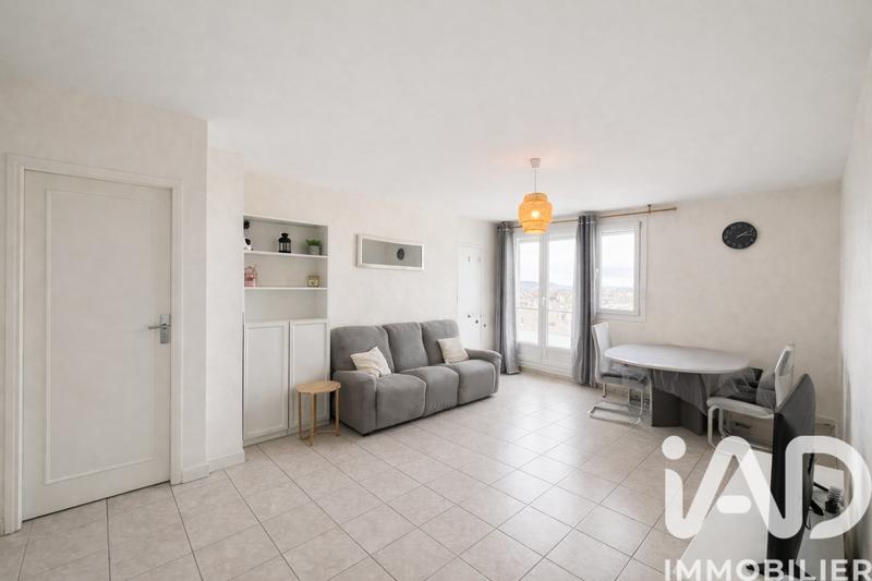 Appartement - 66 m² - 4 pièces