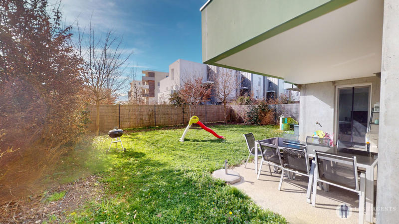 Appartement - 75 m² - 4 pièces