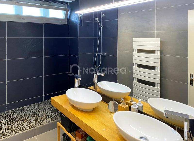 Appartement - 76 m² - 4 pièces