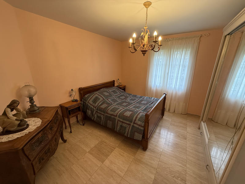 Maison - 185 m² - 7 pièces