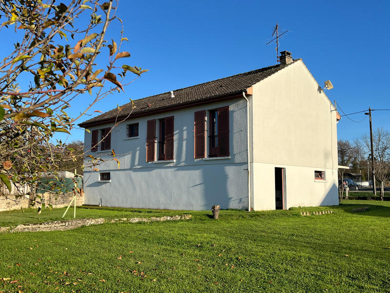 Maison - 90 m² - 4 pièces