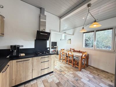 Maison - 62 m² - 4 pièces