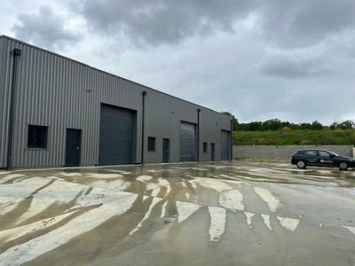 Local d'activité / Entrepôt - 500 m²