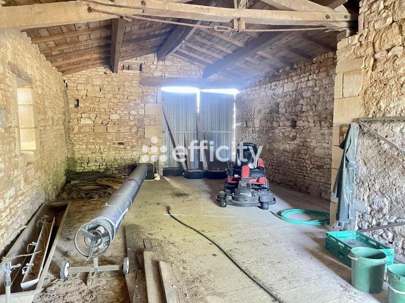 Maison - 245 m² - 10 pièces