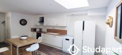 Chambre - 12 m² - 1 pièce