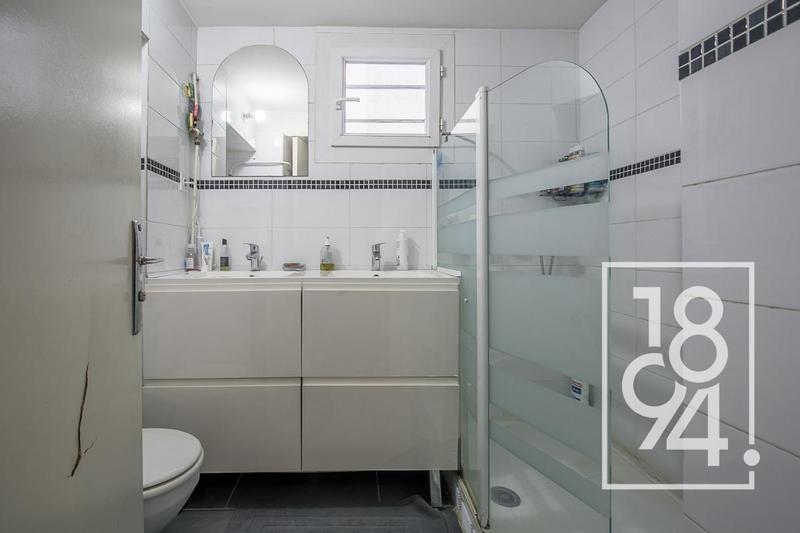 Immeuble - 222 m² - 8 pièces