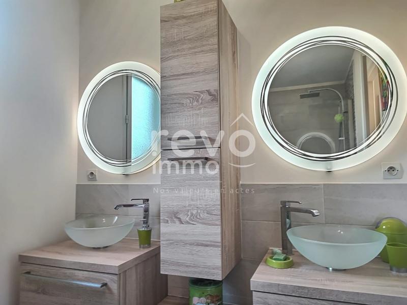 Maison - 143 m² - 5 pièces