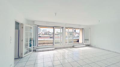 Appartement - 110 m² - 4 pièces