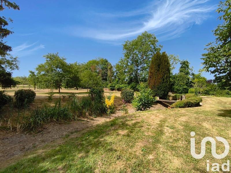 Maison - 700 m² - 24 pièces