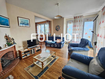 Maison - 153 m² - 6 pièces