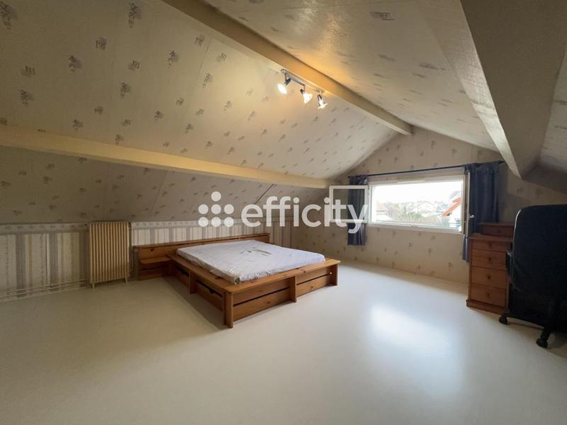 Pavillon - 157 m² - 6 pièces