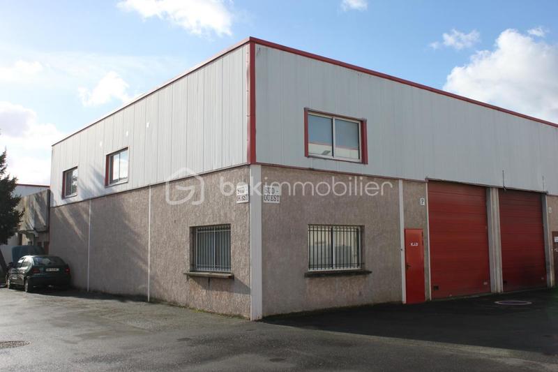 Local commercial - 260 m² - 4 pièces