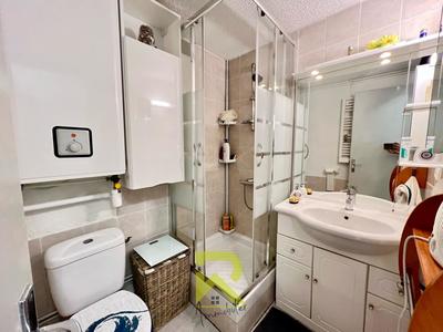 Studio - 25 m² - 1 pièce