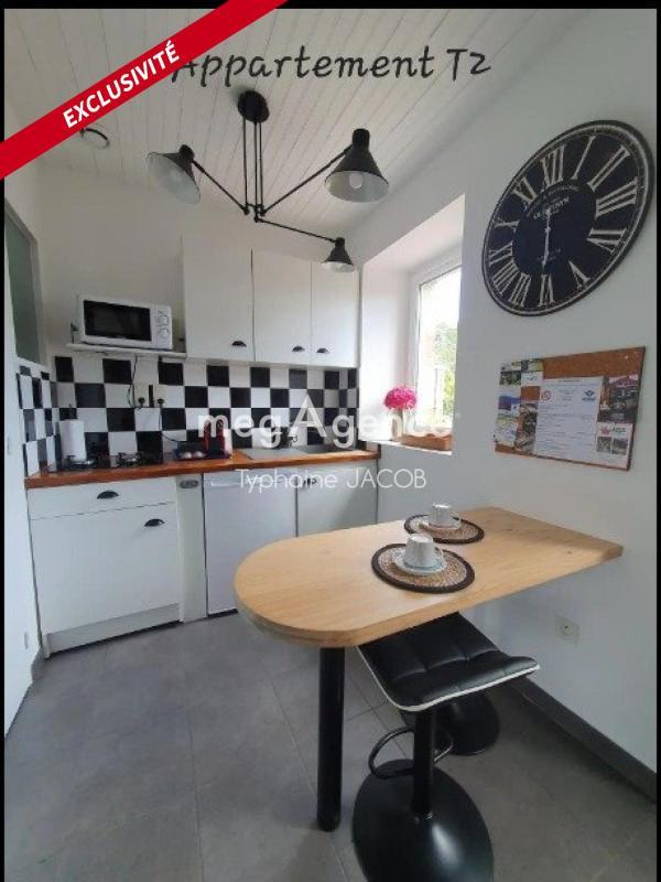 Maison - 223 m² - 10 pièces