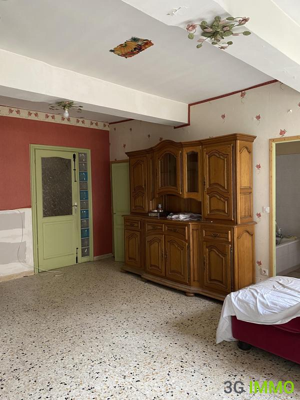 Maison - 254 m² - 8 pièces