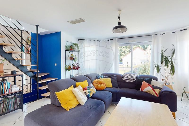 Maison - 135 m² - 6 pièces