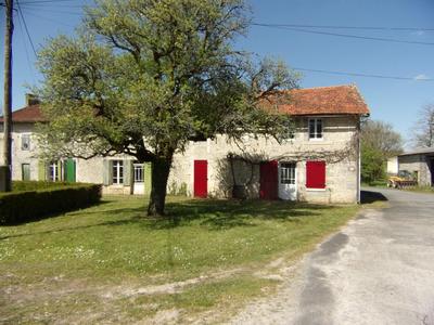 Maison ancienne - 334 m² - 10 pièces