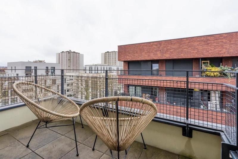 Appartement - 83 m² - 4 pièces