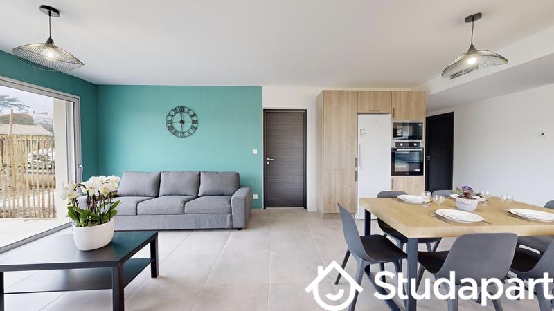 Chambre - 17 m² - 1 pièce