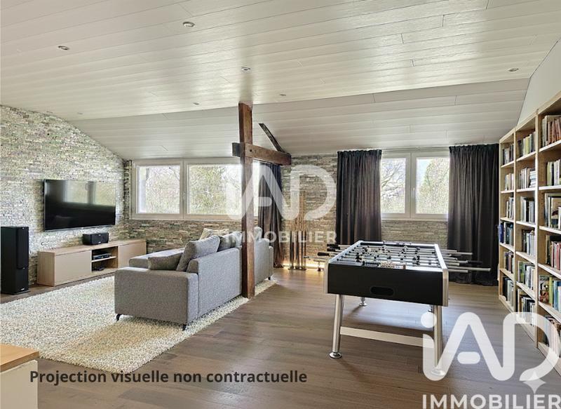 Maison - 180 m² - 8 pièces