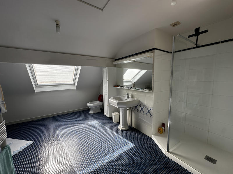 Maison - 163 m² - 5 pièces