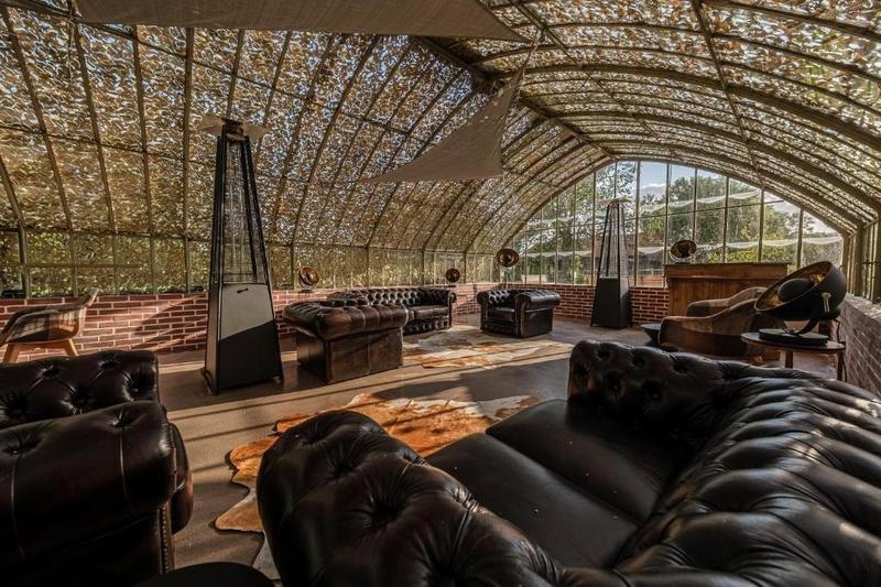 Manoir - 675 m² - 17 pièces