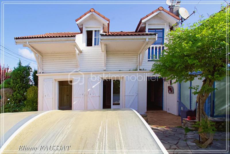 Maison - 170 m² - 8 pièces