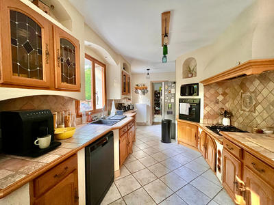 Maison - 167 m² - 6 pièces