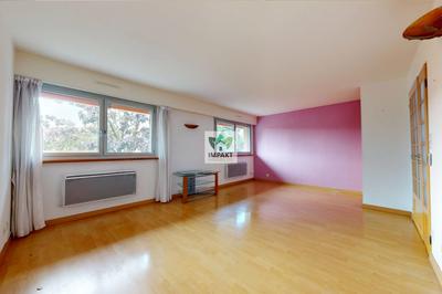 Appartement - 70 m² - 4 pièces