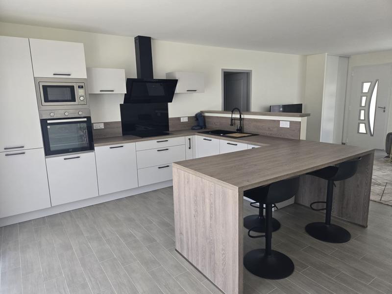 Maison - 95 m² - 7 pièces