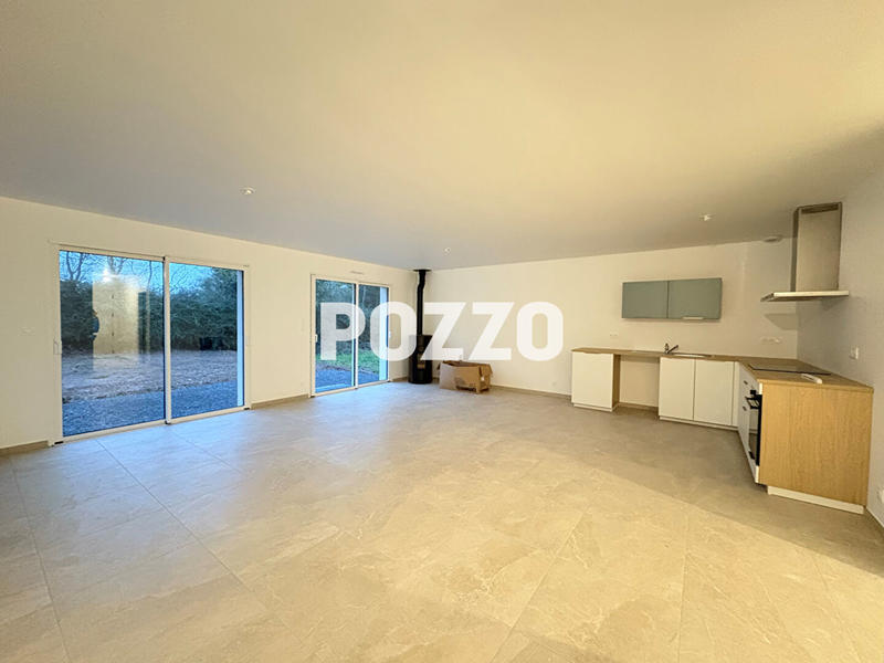 Maison - 95 m² - 4 pièces