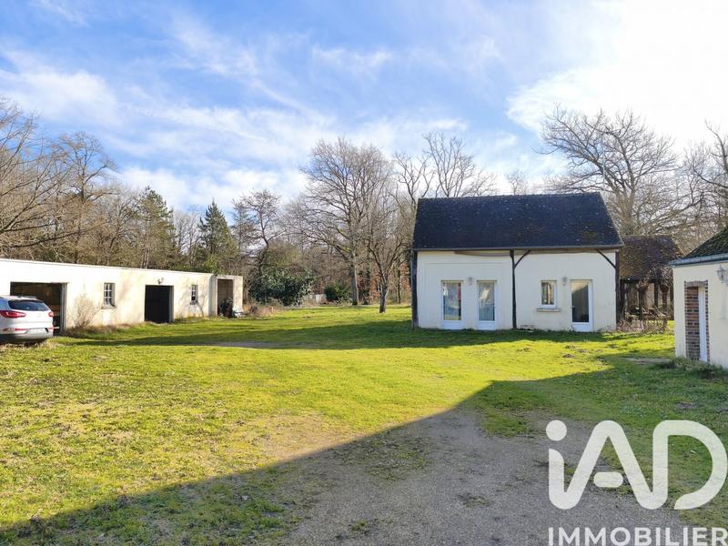 Maison - 245 m² - 11 pièces