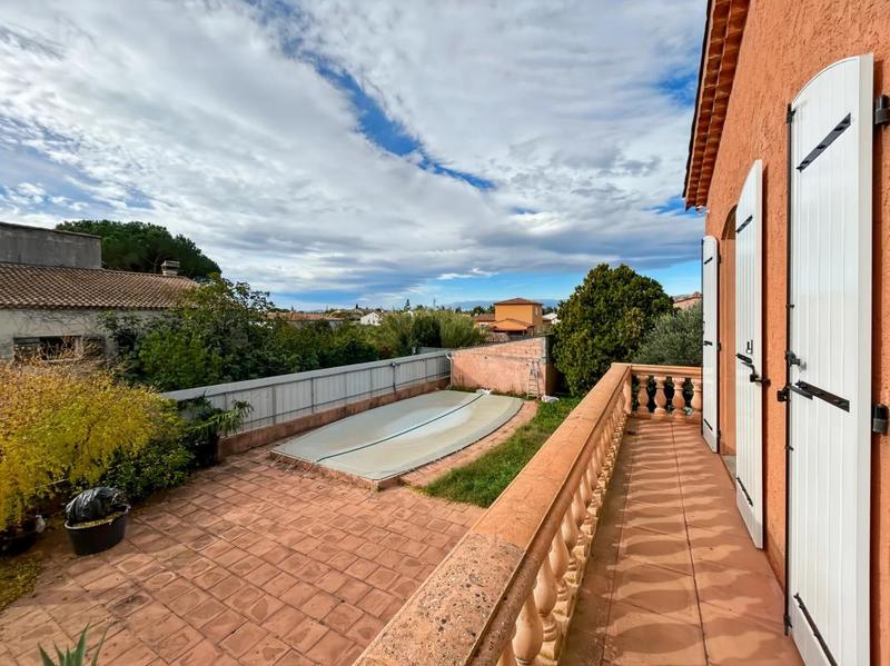 Maison - 165 m² - 6 pièces