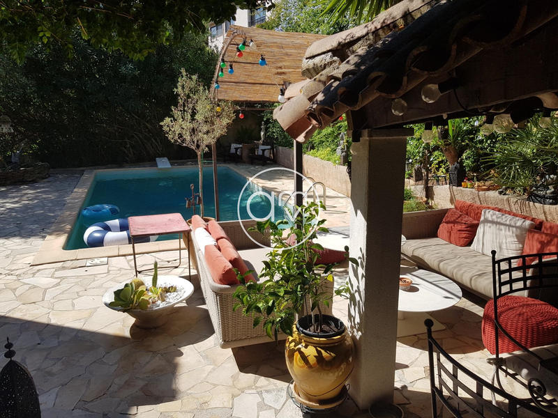 Maison - 126 m² - 5 pièces