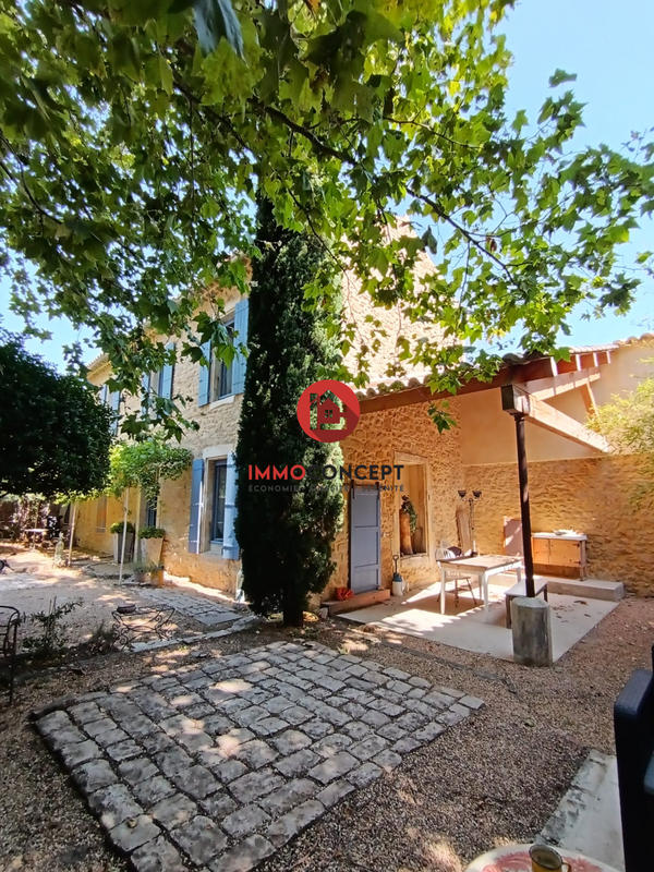 Mas - 111 m² - 4 pièces