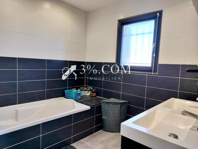 Villa - 115 m² - 5 pièces