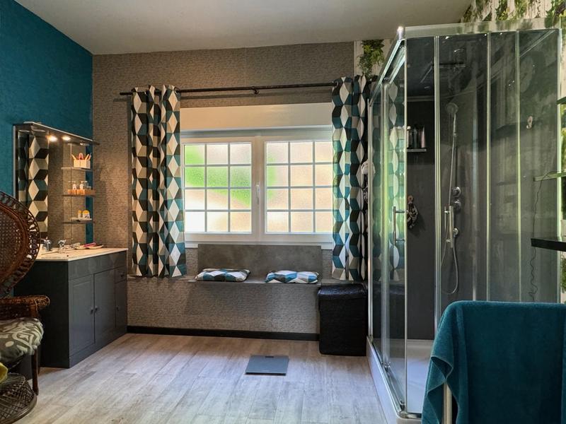 Maison - 150 m² - 7 pièces