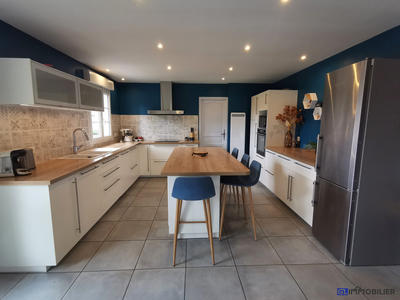 Maison - 126 m² - 6 pièces