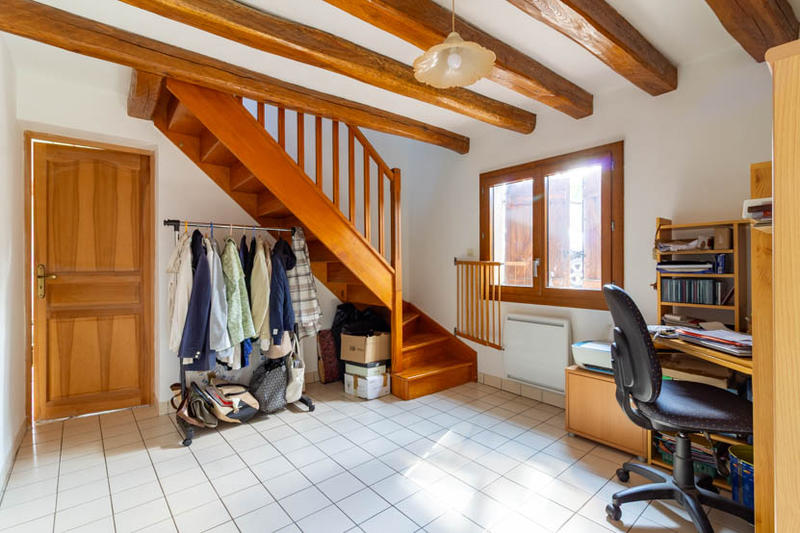 Maison - 202 m² - 8 pièces