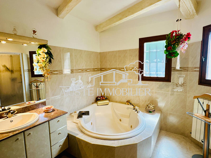 Maison - 145 m² - 5 pièces